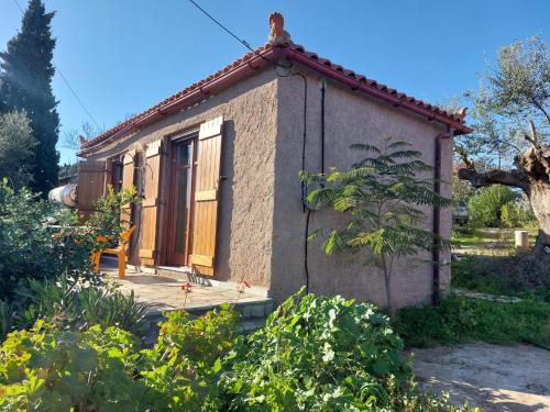 Karvelas House | Esperides
