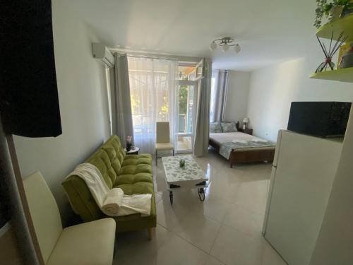 Ravda Apartment | JOY Studio