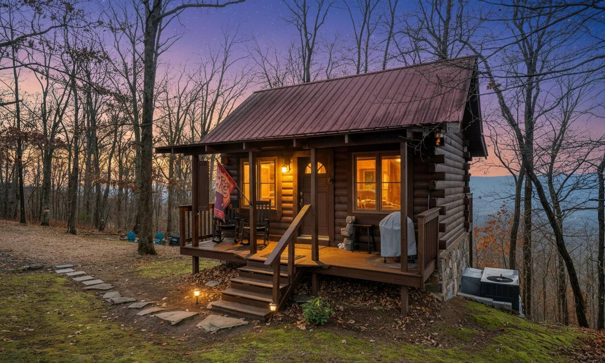 Lupton City Cabin | Log Cabin in the Clouds with a Million Dollar View OVER 400 FIVE STAR REVIEWS