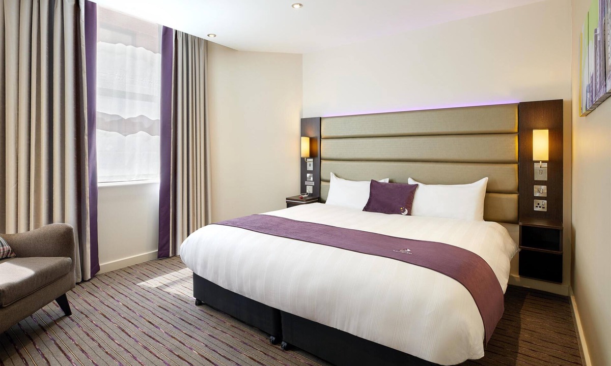 Derby Hotel | Premier Inn Derby West