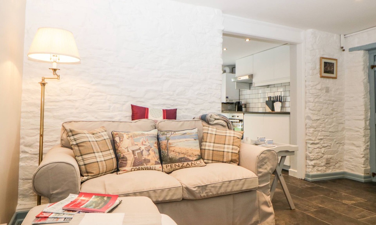 Torpoint Cottage | The Old Dairy