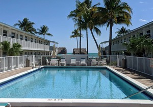Beachside Unit 22 - Key Colony in Key Colony Beach
