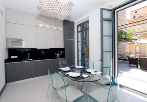 Terrace Apartment in Cannes