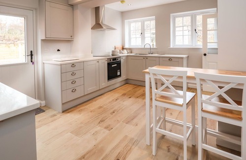 Cotebrook Cottage | 2 GOLF LINKS COTTAGES, pet friendly, with a garden in Norley