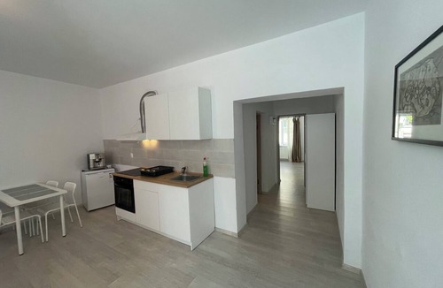 Deva Apartment | Chill House Deva Srudio B