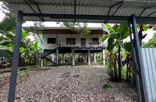 Portalon House | Cool Comfort & Local Charm