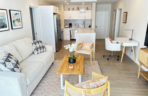 Little Battaleys Apartment | Coral Beach #204 - by Zenbreak
