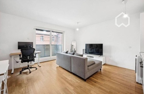 Schoeneberg Apartment | Fully-Furnished Modern 1.5-Room Apartment in 10827 Berlin (All Bills Included)