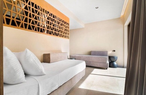 Pefki Hotel | Harmony E Rock Hotel