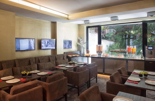 Sint-Gillis Hotel | Hotel The Neufchatel