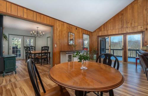 Black Mountain House | Ivy Cottage