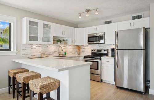 Key Largo Apartment | Key Largo Ocean Shore Villa 2 with pool & boat slip