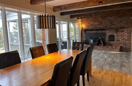 Cumberland Head Cottage | Lake front house on Lake Champlain