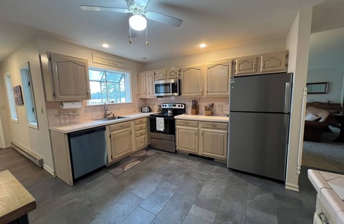 Tafton House | Lakefront on Fairview Lake, Level Walk w/Private Dock, Motorboats, Game Room