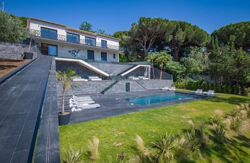 Cannes House | Nom