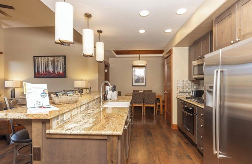 Peak 8 Condo | One Ski Hill Penthouse: Ski-in/Out, A/C, Swimming Pool, Bowling, Shuttle