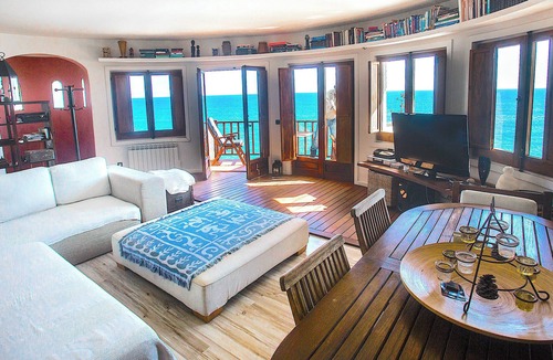 Vallpineda Apartment | ROMANTIC. Over the sea duplex, beach & pool.