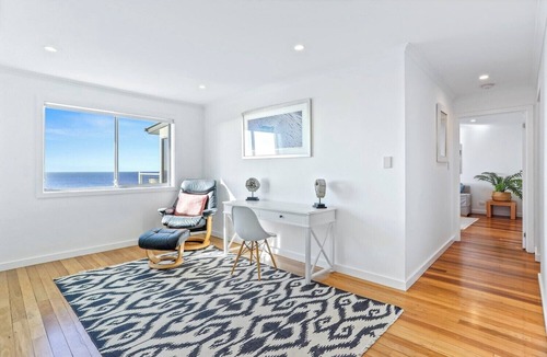 Sunrise Beach House | Spectacular Beachside Living, Sunrise Beach