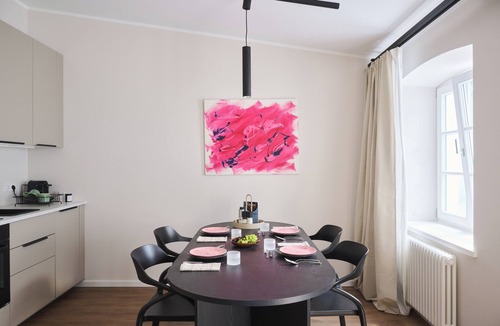Glockenbach Apartment | The Gaertner Hideaway: quiet & spacious apartment in the heart of Munich