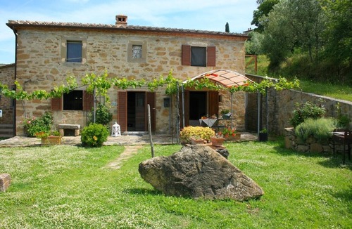 San Pietro a Cegliolo Villa | Villa Mezza - Tuscan farmhouse with pool