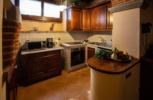 Castiglion Fiorentino Villa | Villa with swimming pool, tennis court and table tennis ideal for sports lovers and the enjoyment of