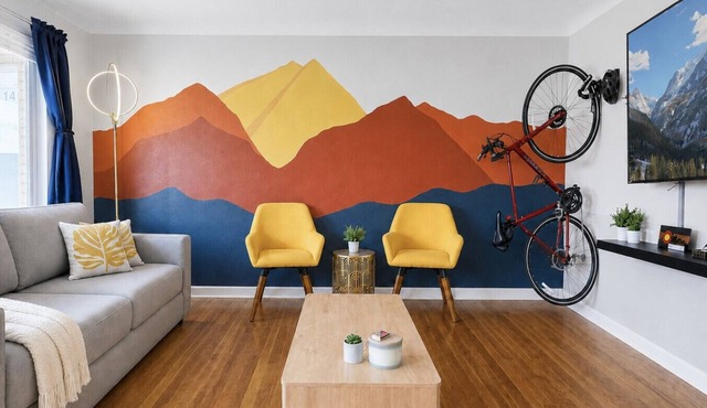 10 min to Red Rocks | DT Golden | Bike Storage in Golden