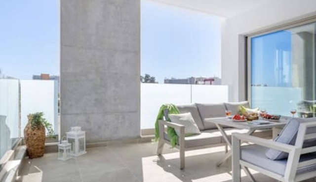 101 Mulberry Court - Spacious with Large Terrace in Agios Athanasios