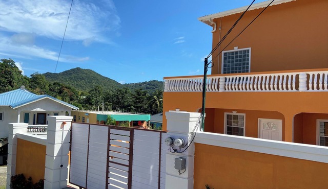 2-bedroom condo in Gros Islet 10 mins drive to beach & Stadium