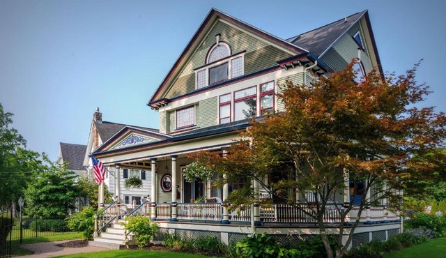 2W Lake in Skaneateles