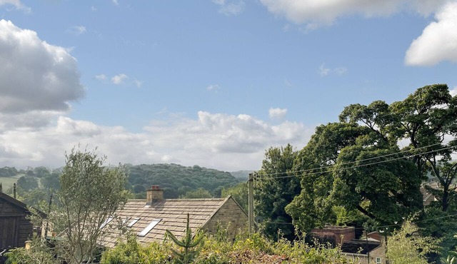 3 bedroom accommodation in Chesterfield in Chesterfield