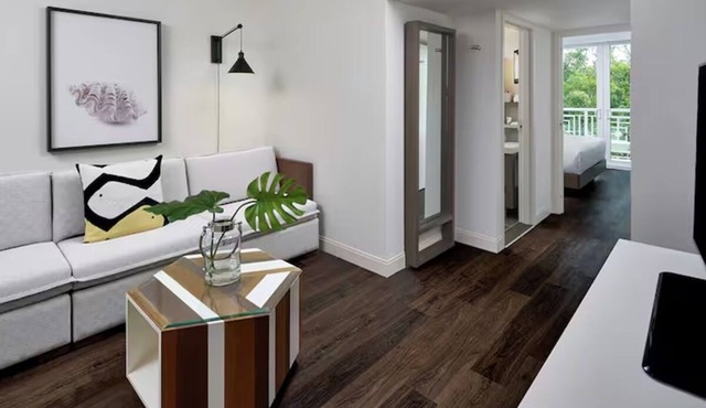 3 Junior Suite in Hammock Wing with Island Views