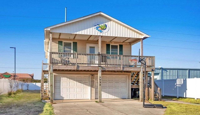 321 Packed with Amenities and Close to the Beach! in Kill Devil Hills
