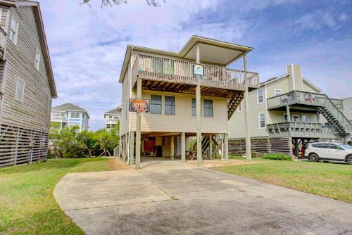 5120 - Anchors Aweigh in Kill Devil Hills