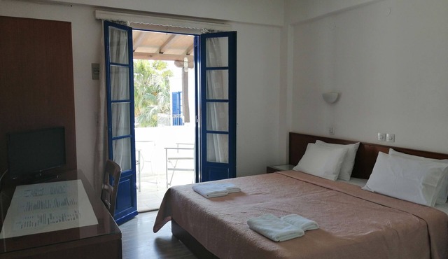 7 Islands in Spetses