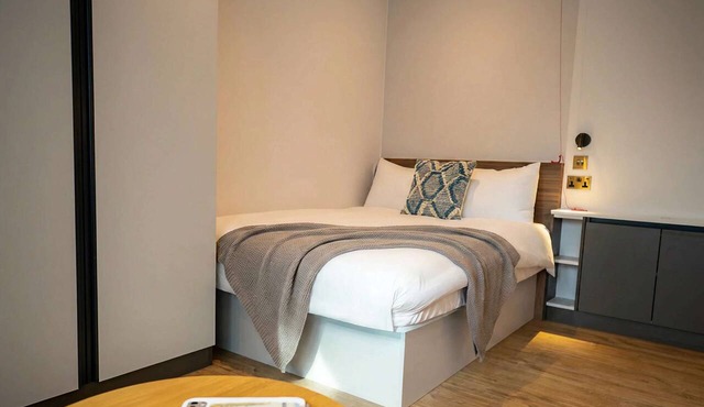 Accessible Studio | Step-Free + Gym | StayCozy in London