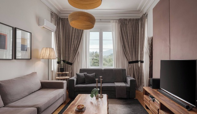Acropolis Elegant Residence | Syggroy Av.12. Athens 11742, Bill & John Apartments & Villas in Athens