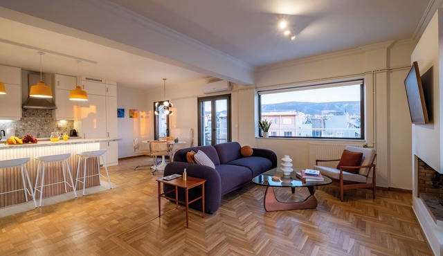 Athens Panorama Penthouse by the Acropolis in Athina