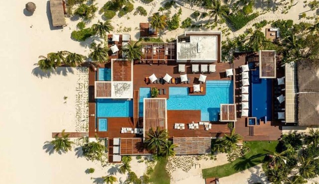 Beach Escape | 2BR | Pool & Premium Amenities in Cancún