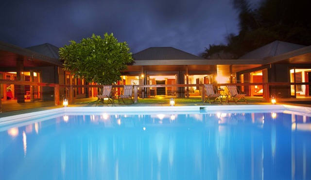 Beachfront Luxe Villa Escape — Infinity Pool, Views, and Resort-Style Service in Savusavu