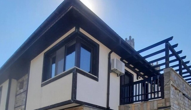 Beautiful 2-Bed Villa in Cholakova cheshma