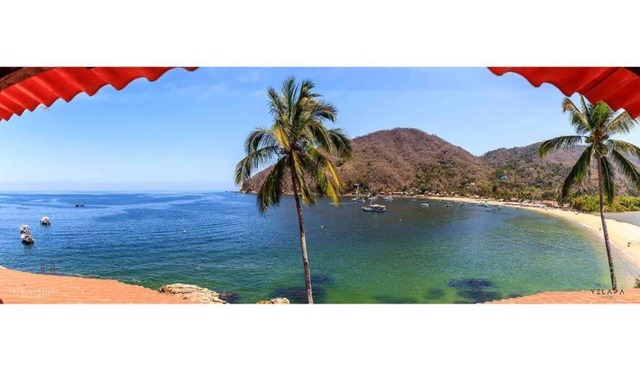Beautiful home overlooking Banderas bay. in Yelapa