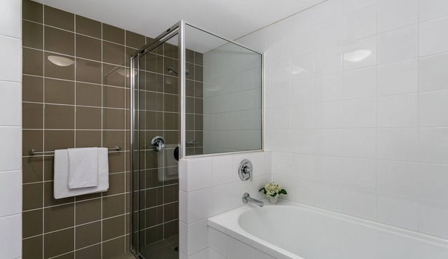BOW66 - 3 bedroom unit Bowman Street, Pyrmont in Pyrmont