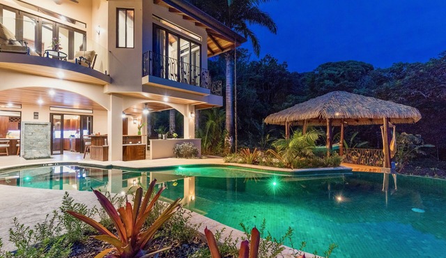 Brand New Luxury Villa With Outstanding Ocean Views & Wildlife on Doorstep in Ballena