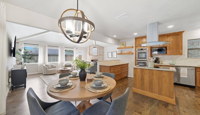 Bright & Spacious 3-bedroom home in Spring in Spring