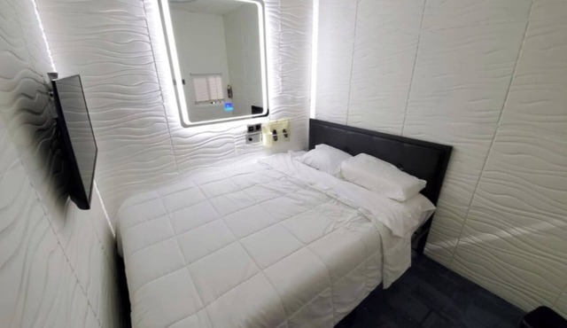 Budget-Friendly Room| Free Coffee | Downtown in Chicago