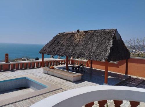 Casa vista mar in Salina Cruz