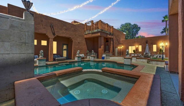 Castle Experience! U · Castle Experience! Ultimate entertainment getaway! in Glendale