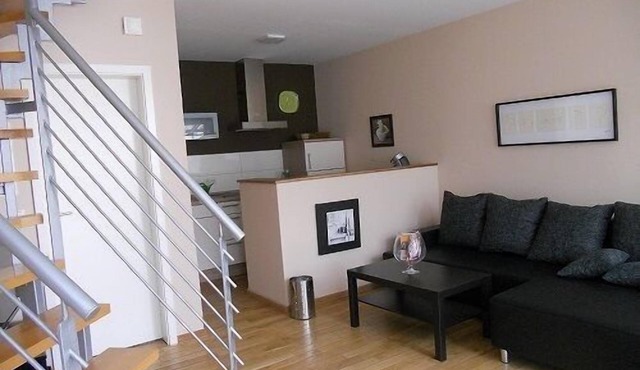central - modern - comfortable in Andernach