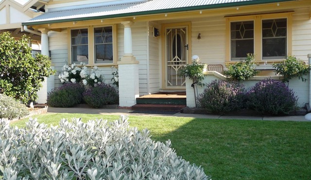 Central Shepparton apartment in Shepparton