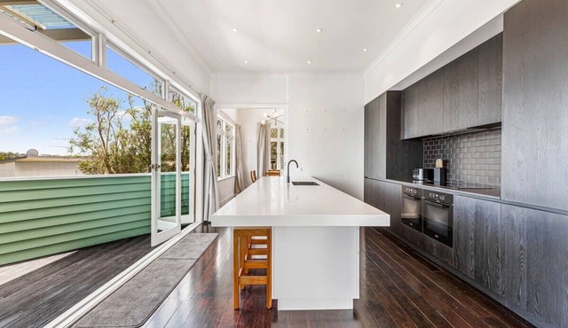 Character-Filled Home w/Parking in Auckland